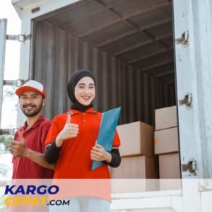 Read more about the article Jasa Pengiriman Barang Berat Malang, Solusi Tepat untuk Kebutuhan Logistik Skala Besar